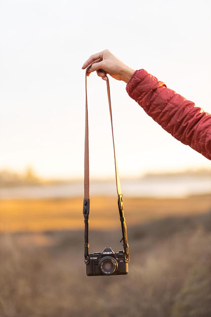 'S Tan Leather Camera Strap for DSLR or SLR Camera, DSLR Camera Strap. Camera Accessories. Canon Camera Strap. Nikon Camera Strap (Tan)